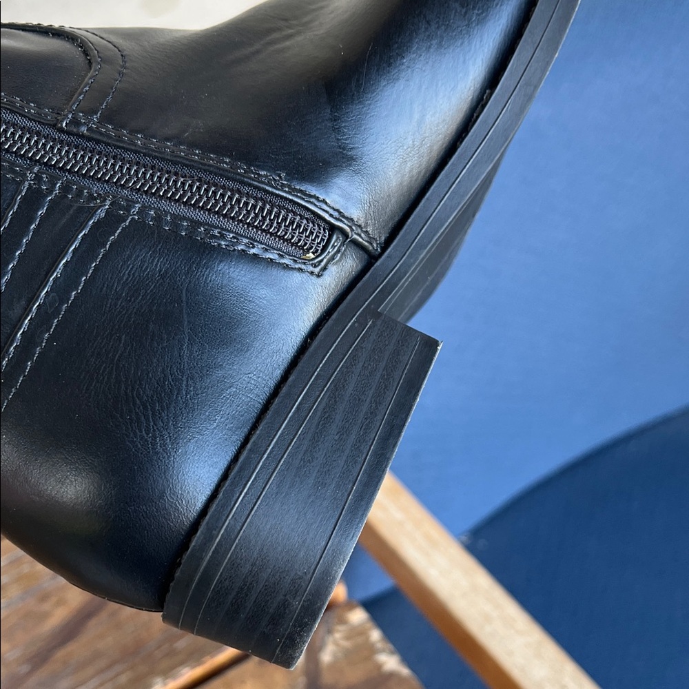 Black Knee-High Riding Boots - Picture 9 of 13